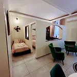 President House דירה