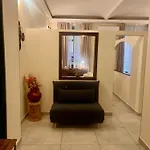 דירה President House *
